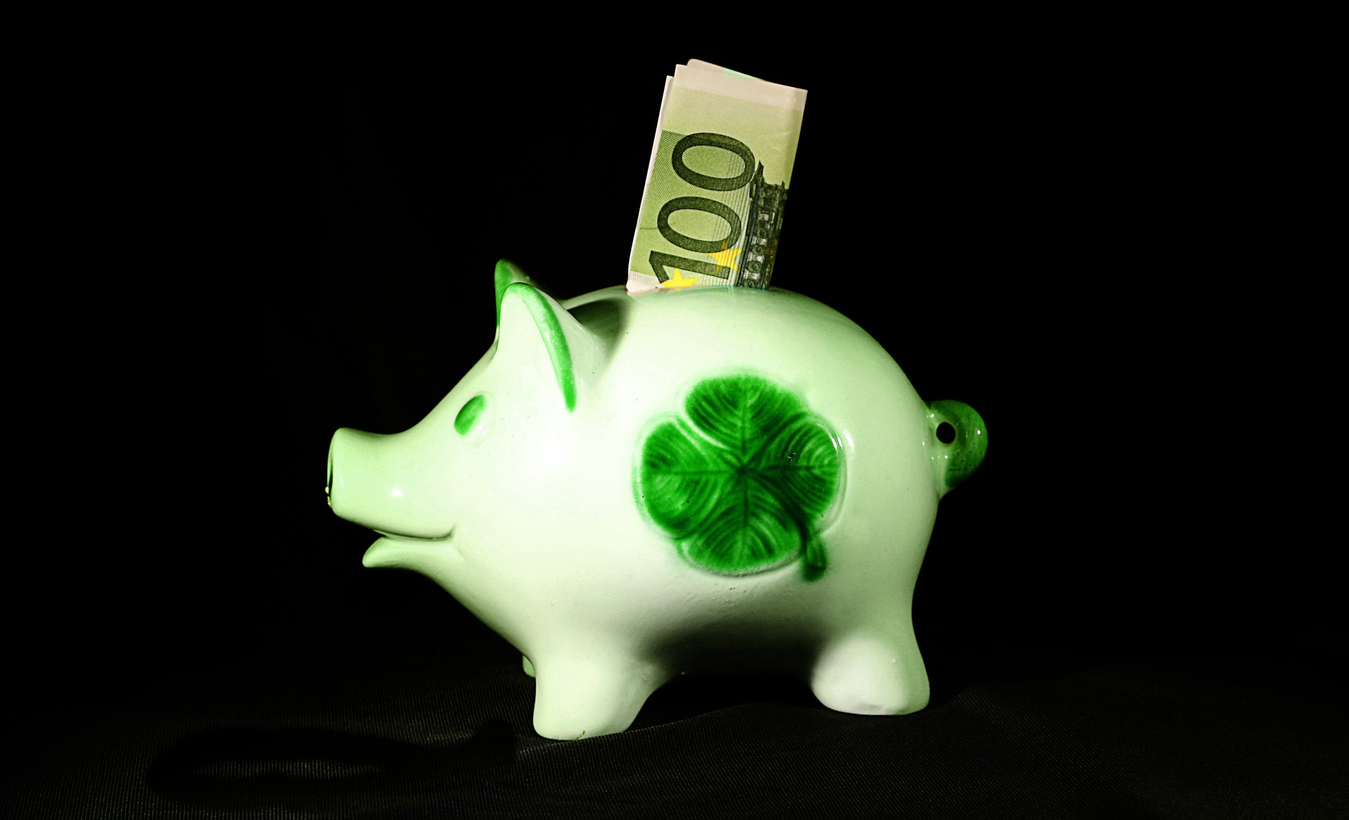 money-1502843_1920