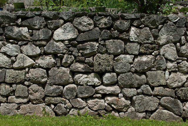 oplocení domu